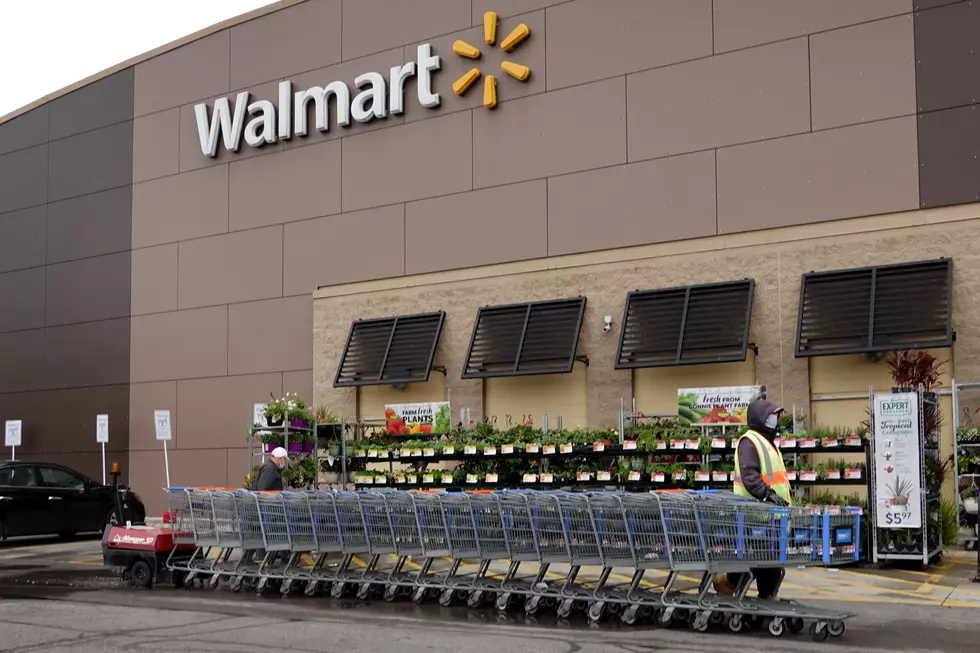 This Walmart Employee Saved A Life On Their Break
